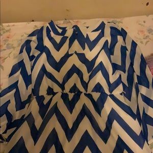 Dress with write and blue